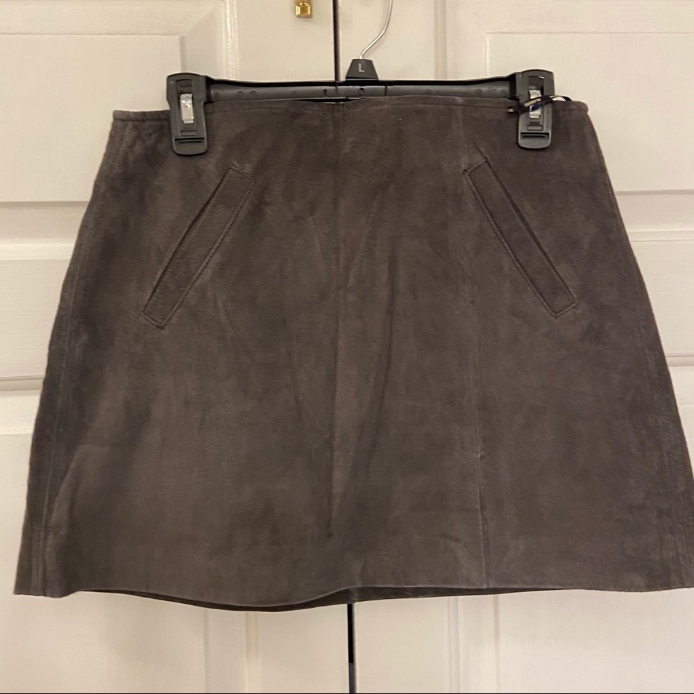 New BLANK NYC Women's 28 Brown Suede Mini Skirt